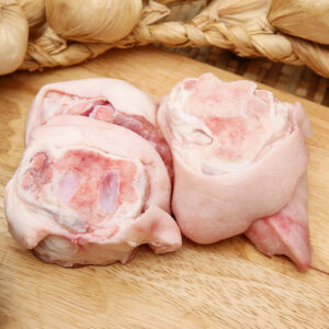 Thịt đùi heo C.P khay 500g