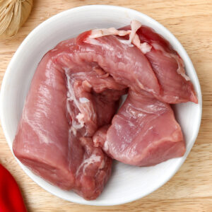 Thịt đùi heo C.P khay 500g